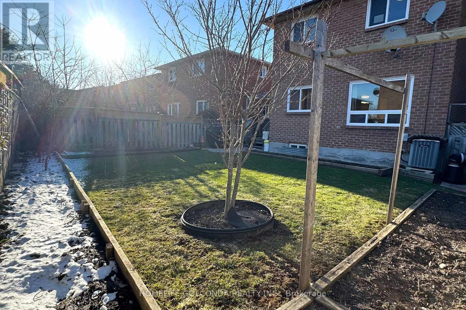 21 Belvedere Crescent, Richmond Hill, Ontario  L4C 8W1 - Photo 36 - N12981026