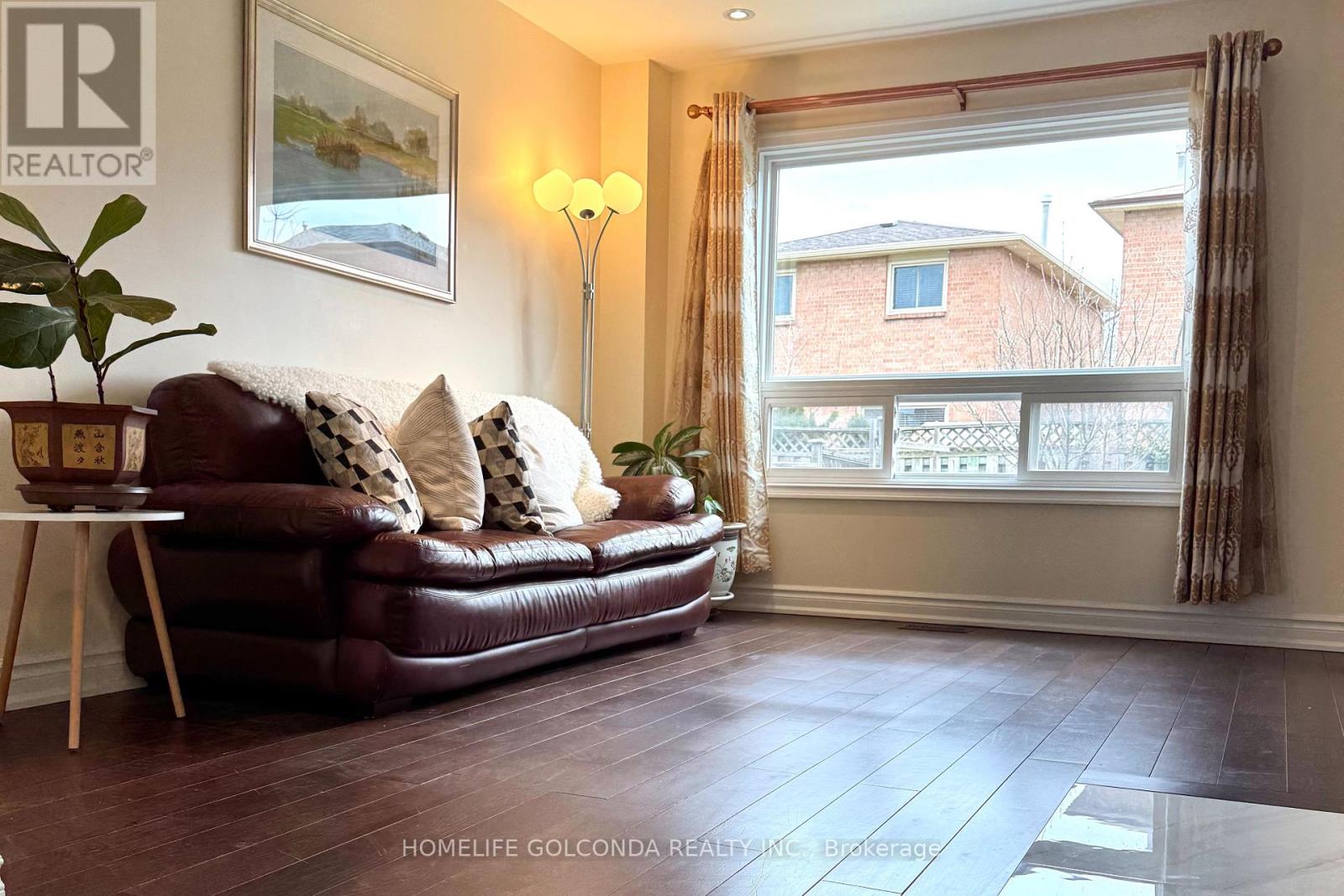 21 Belvedere Crescent, Richmond Hill, Ontario  L4C 8W1 - Photo 6 - N12981026