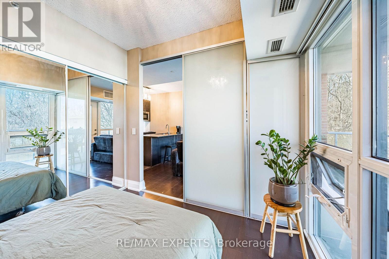 211 - 8302 Islington Avenue, Vaughan, Ontario  L4L 0E6 - Photo 20 - N12981050