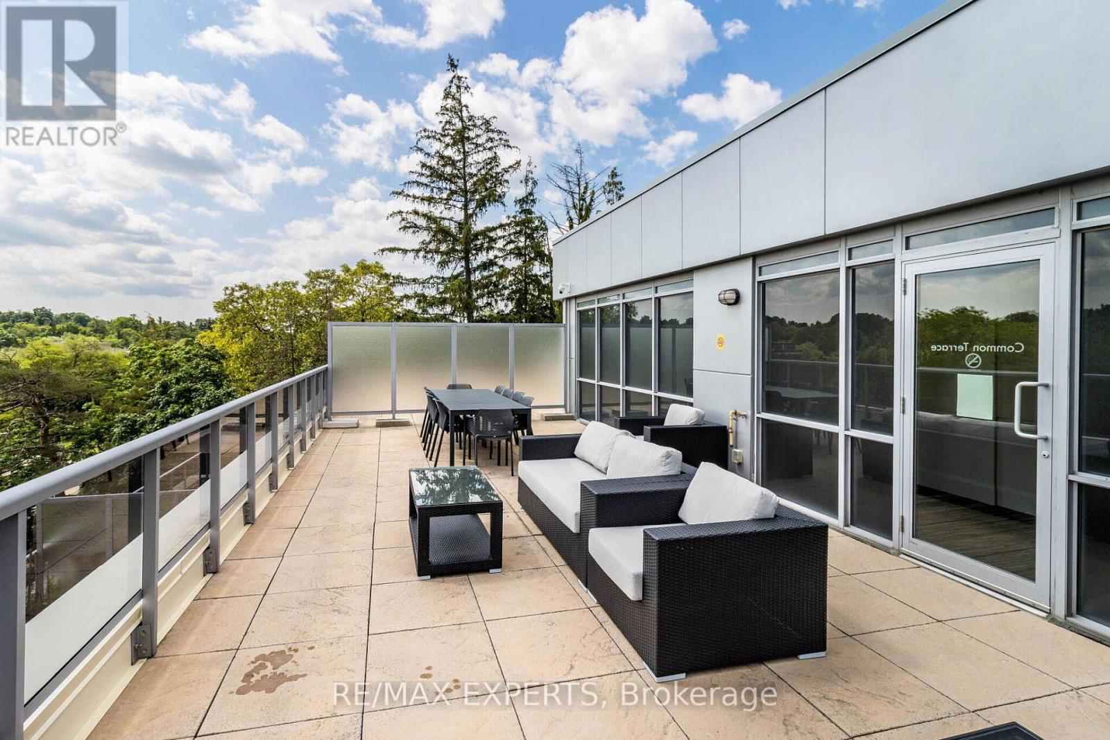 211 - 8302 Islington Avenue, Vaughan, Ontario  L4L 0E6 - Photo 30 - N12981050