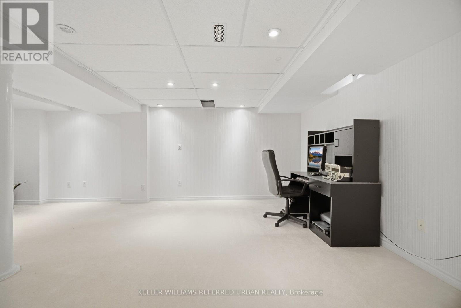 239 Drummond Drive, Vaughan, Ontario  L6A 3C1 - Photo 27 - N12981092