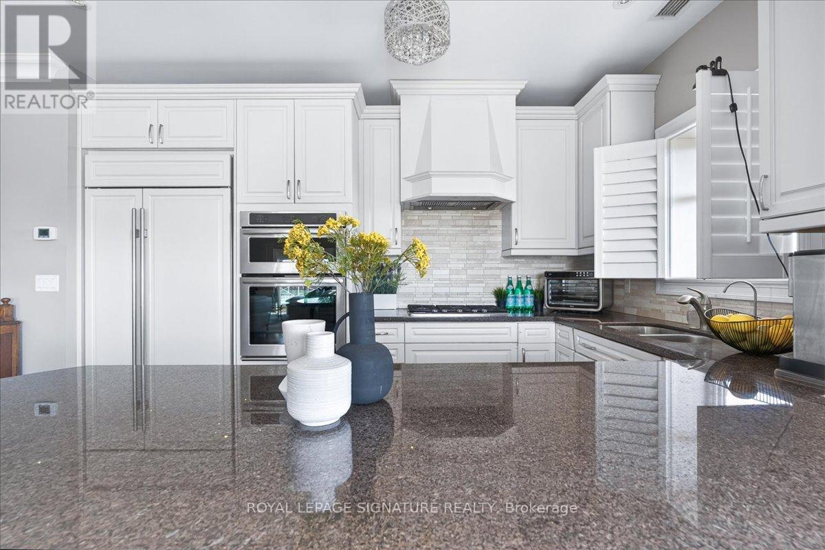 327 - 80 Burns Boulevard, King, Ontario  L7B 0B3 - Photo 14 - N12981126