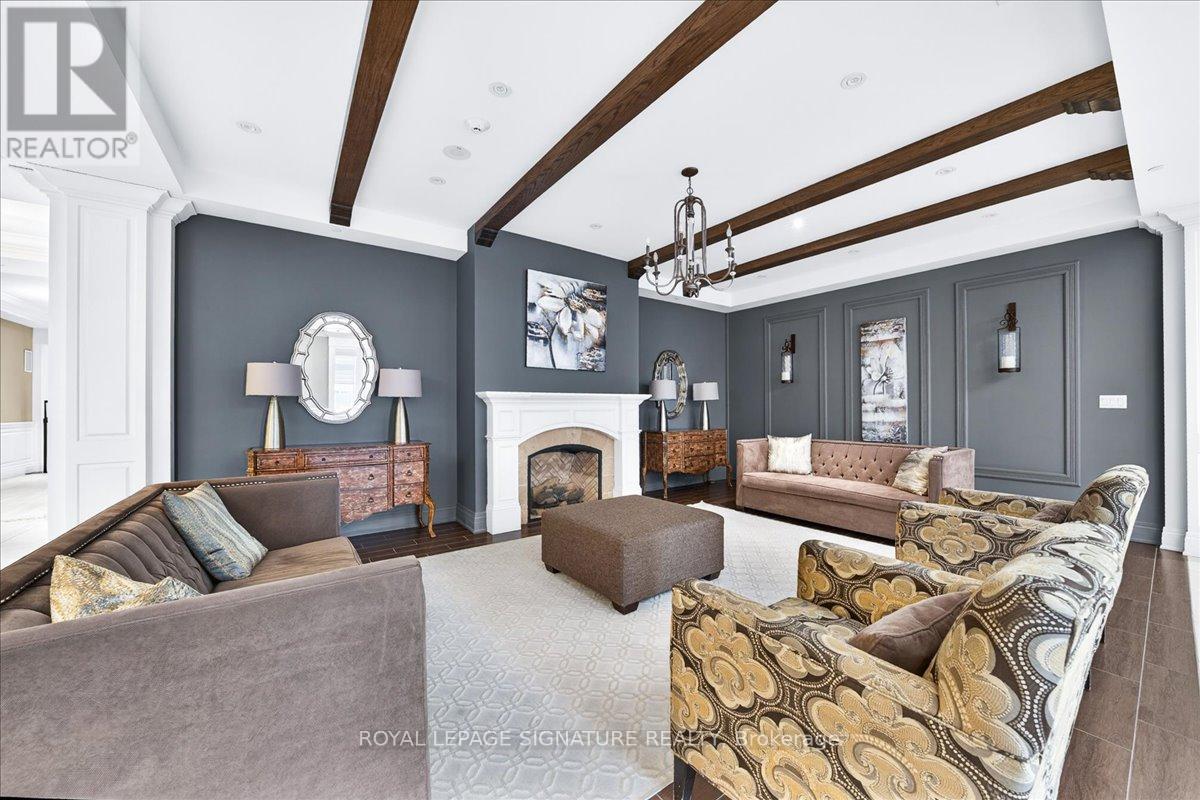 327 - 80 Burns Boulevard, King, Ontario  L7B 0B3 - Photo 2 - N12981126