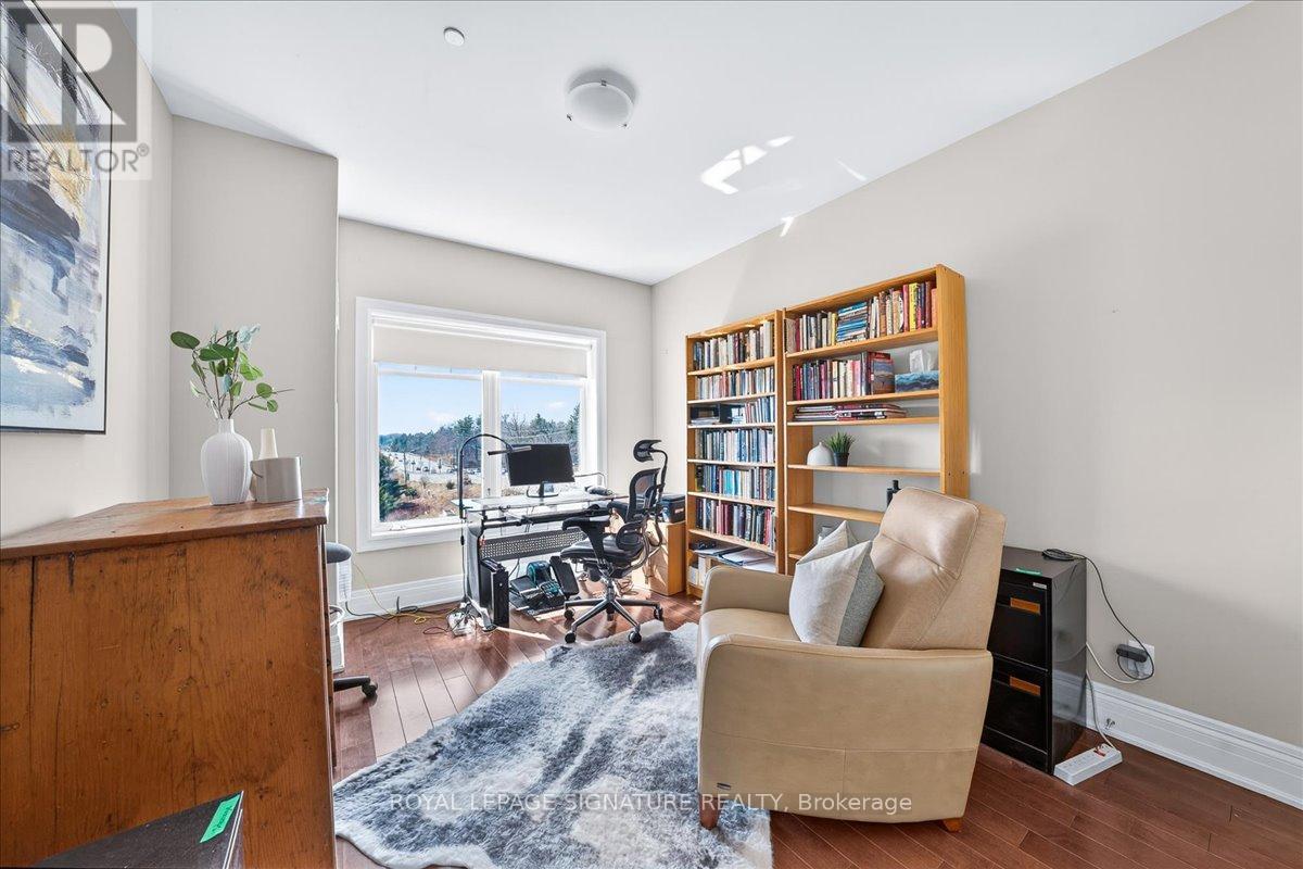 327 - 80 Burns Boulevard, King, Ontario  L7B 0B3 - Photo 23 - N12981126