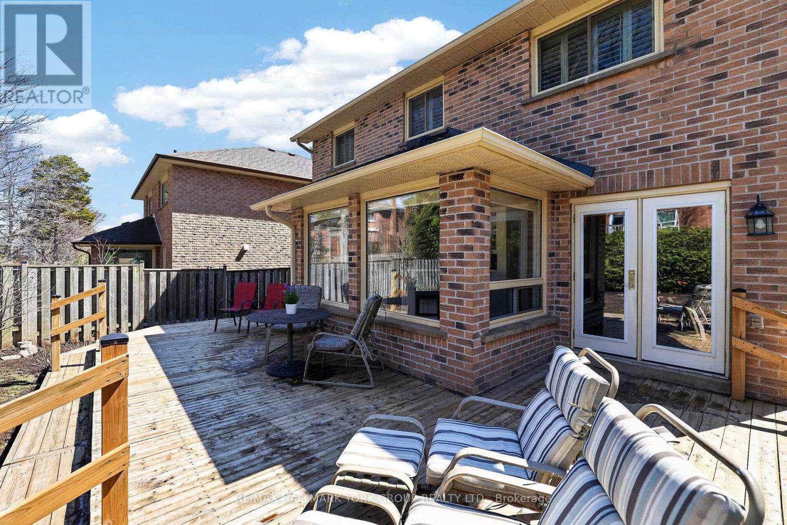 26 Mendys Forest, Aurora, Ontario  L4G 5A4 - Photo 38 - N12981156