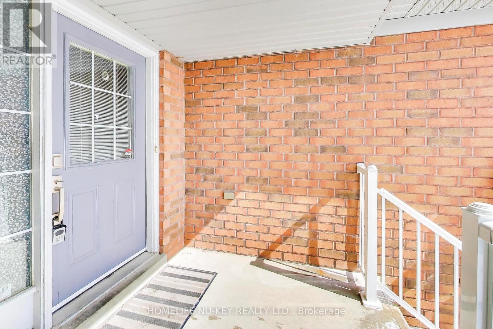 89 Majesty Boulevard, Barrie, Ontario  L4M 0E5 - Photo 4 - S12981016