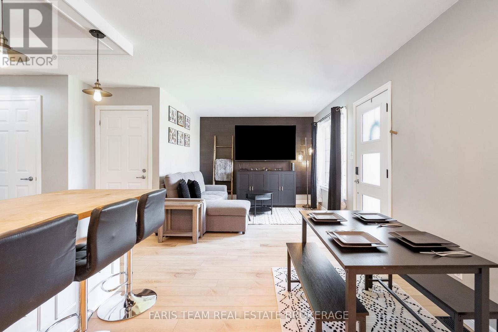 70 Cassandra Drive, Barrie, Ontario  L4M 6Y8 - Photo 16 - S12981020