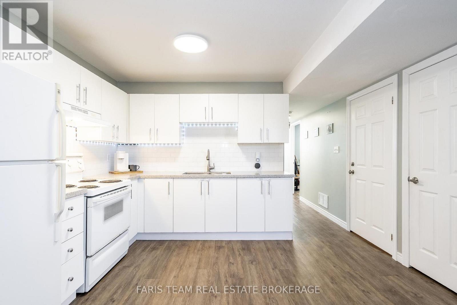 70 Cassandra Drive, Barrie, Ontario  L4M 6Y8 - Photo 28 - S12981020