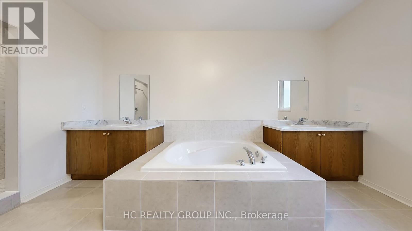 156 Hartney Drive, Richmond Hill, Ontario L4S 0L1 - Photo 25 - N12976530