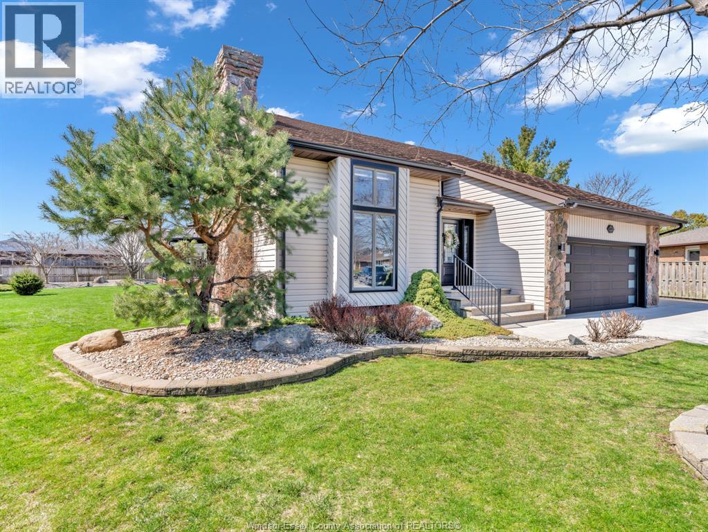 226 Cherrywood Drive, Kingsville, Ontario  N9Y 3R4 - Photo 3 - 26007718