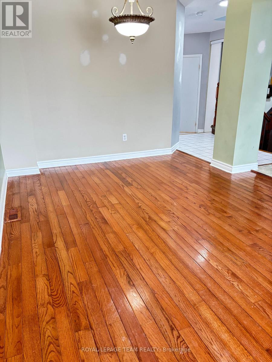 1501 Launay Avenue, Ottawa, Ontario  K4A 3S1 - Photo 10 - X12889840