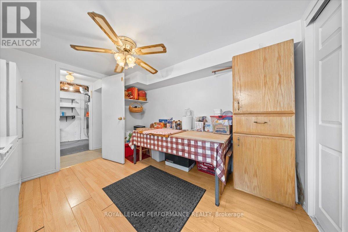 1075 Secord Avenue, Ottawa, Ontario  K1H 8C7 - Photo 28 - X12892590