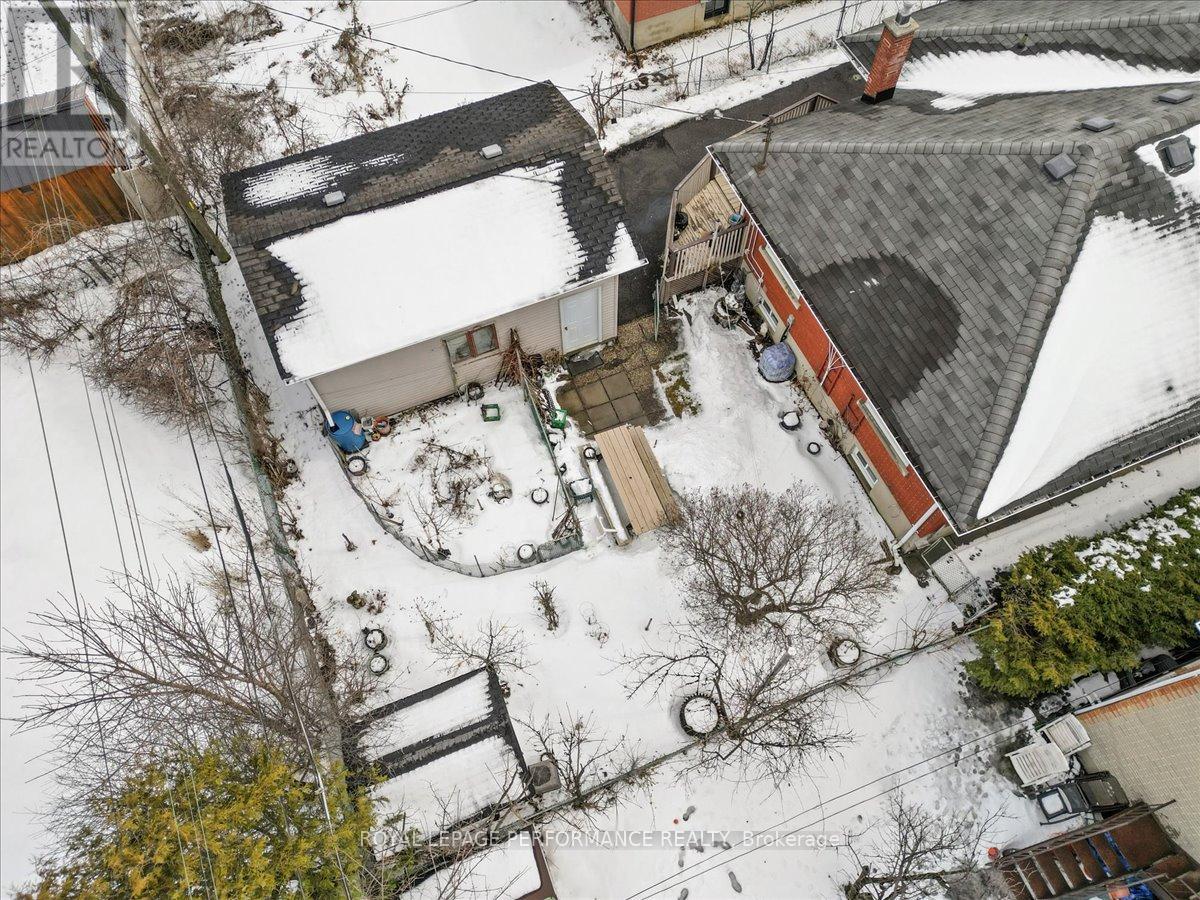 1075 Secord Avenue, Ottawa, Ontario  K1H 8C7 - Photo 31 - X12892590