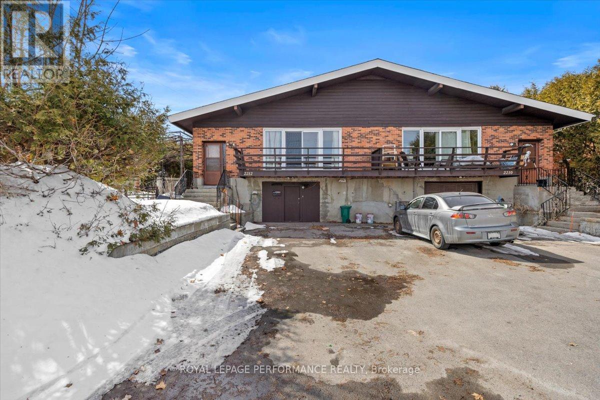 2212 ST LAURENT BOULEVARD, Ottawa, Ontario