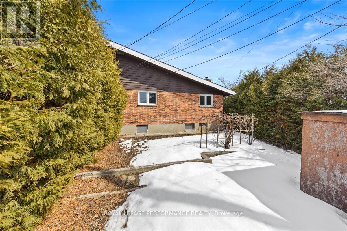 2212 St Laurent Boulevard, Ottawa, Ontario  K1G 1B2 - Photo 26 - X12927430