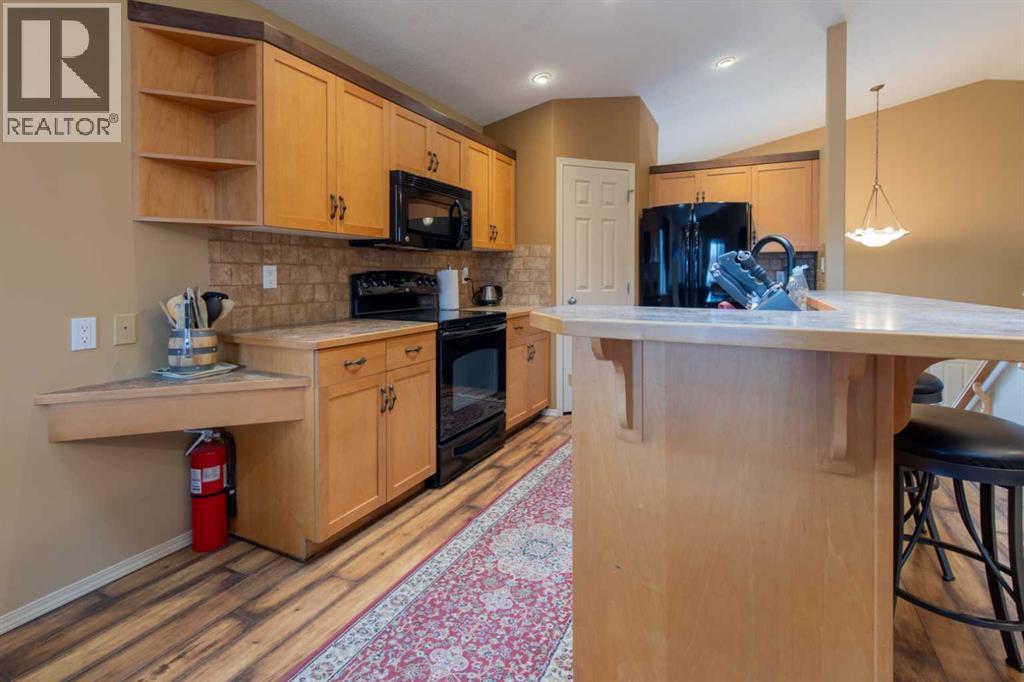 73 Heritage Circle W, Lethbridge, Alberta  T1K 7T3 - Photo 6 - A2293586