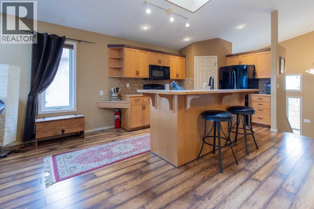 73 Heritage Circle W, Lethbridge, Alberta  T1K 7T3 - Photo 10 - A2293586