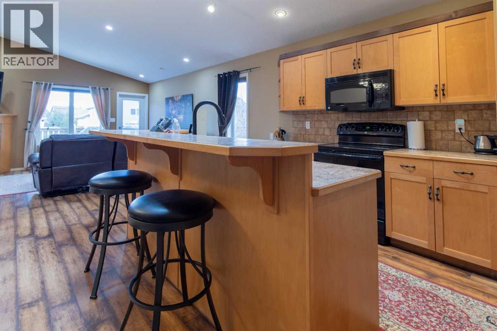 73 Heritage Circle W, Lethbridge, Alberta  T1K 7T3 - Photo 4 - A2293586