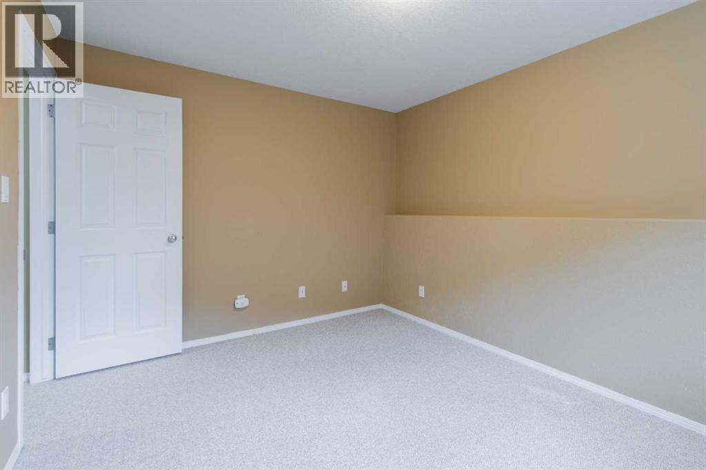 73 Heritage Circle W, Lethbridge, Alberta  T1K 7T3 - Photo 39 - A2293586