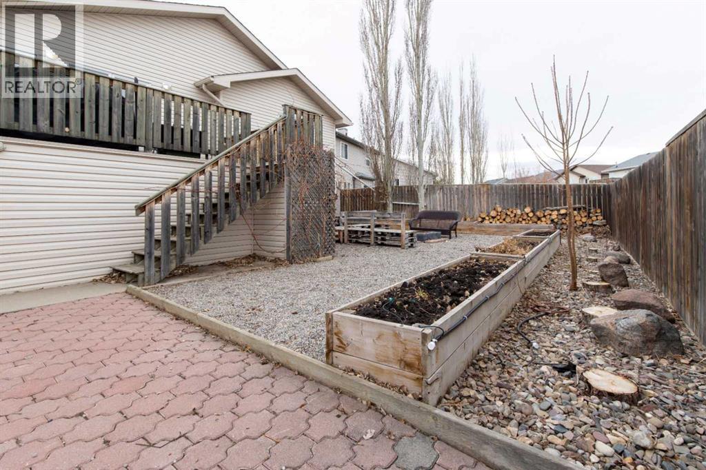 73 Heritage Circle W, Lethbridge, Alberta  T1K 7T3 - Photo 45 - A2293586
