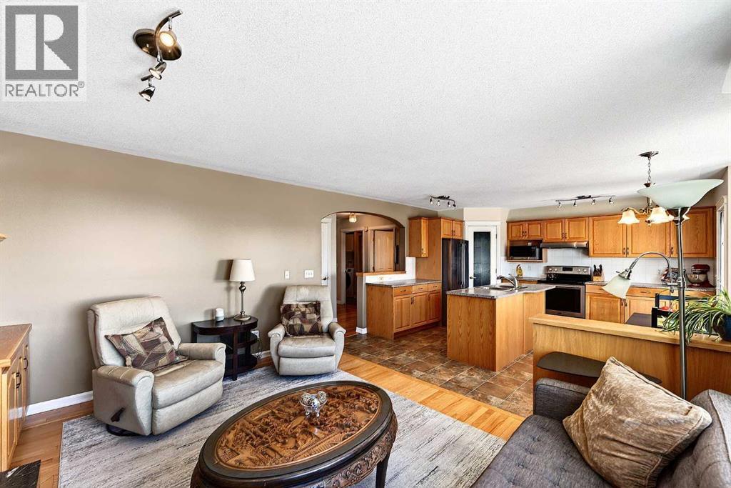 219 Hidden Ranch Circle NW, Calgary, Alberta  T3A 5R1 - Photo 18 - A2299598