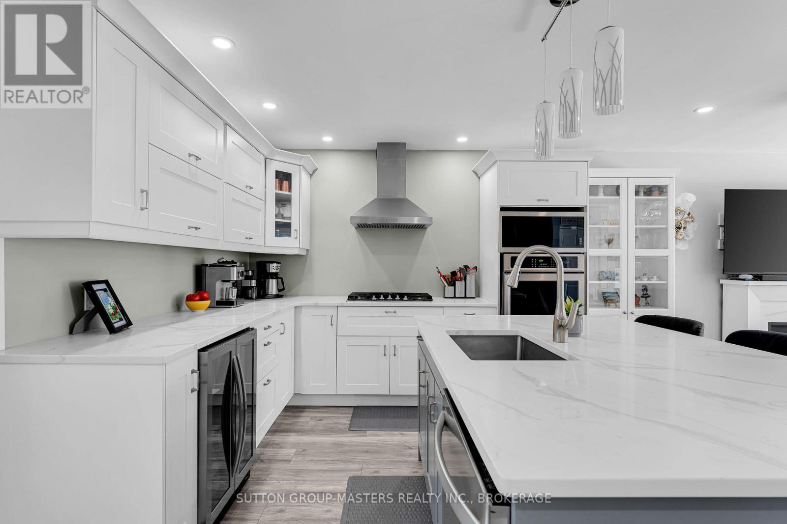 18 Bakers Lane, Loyalist (Amherstview), Ontario  K7N 1M1 - Photo 10 - X12981058