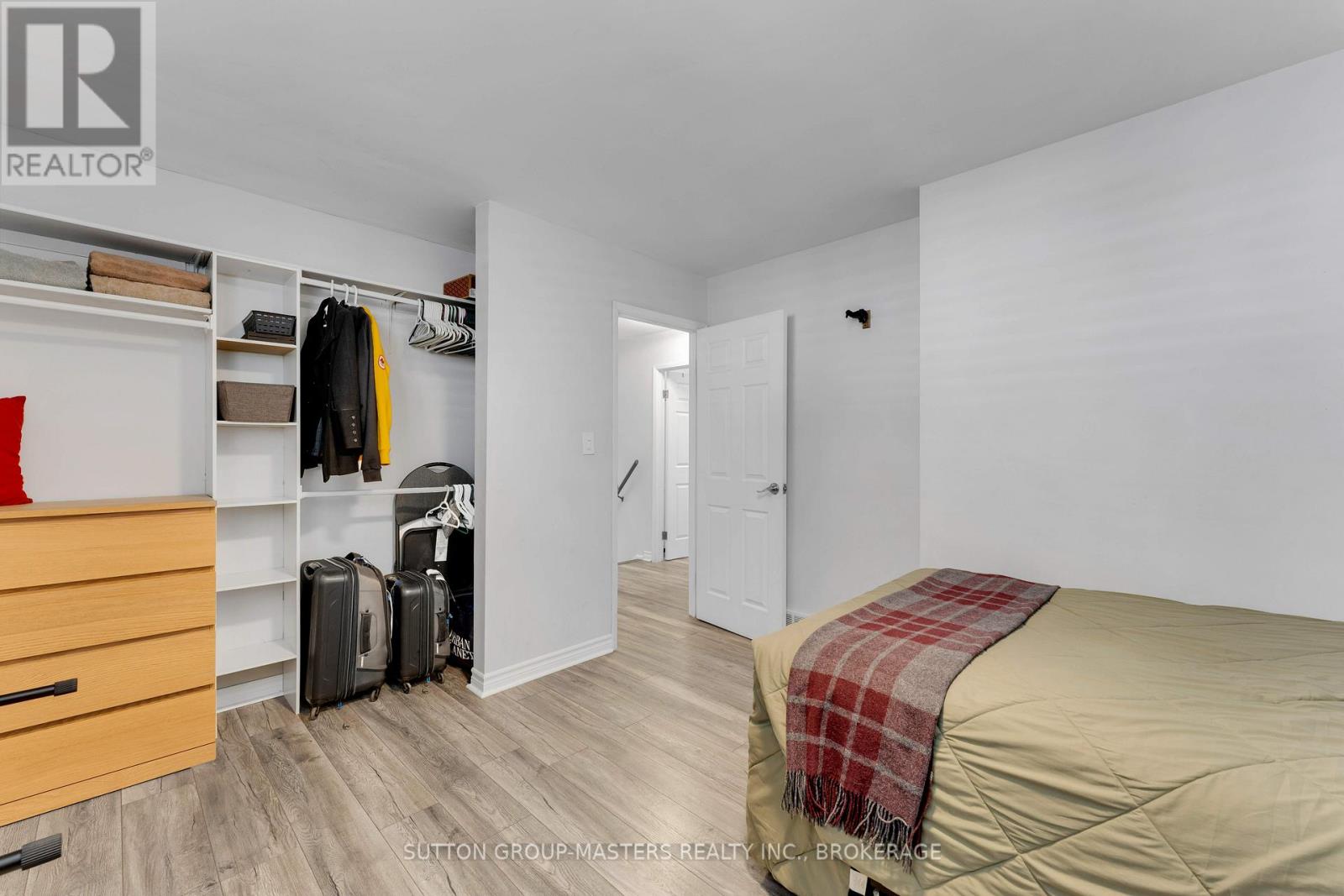 18 Bakers Lane, Loyalist (Amherstview), Ontario  K7N 1M1 - Photo 19 - X12981058