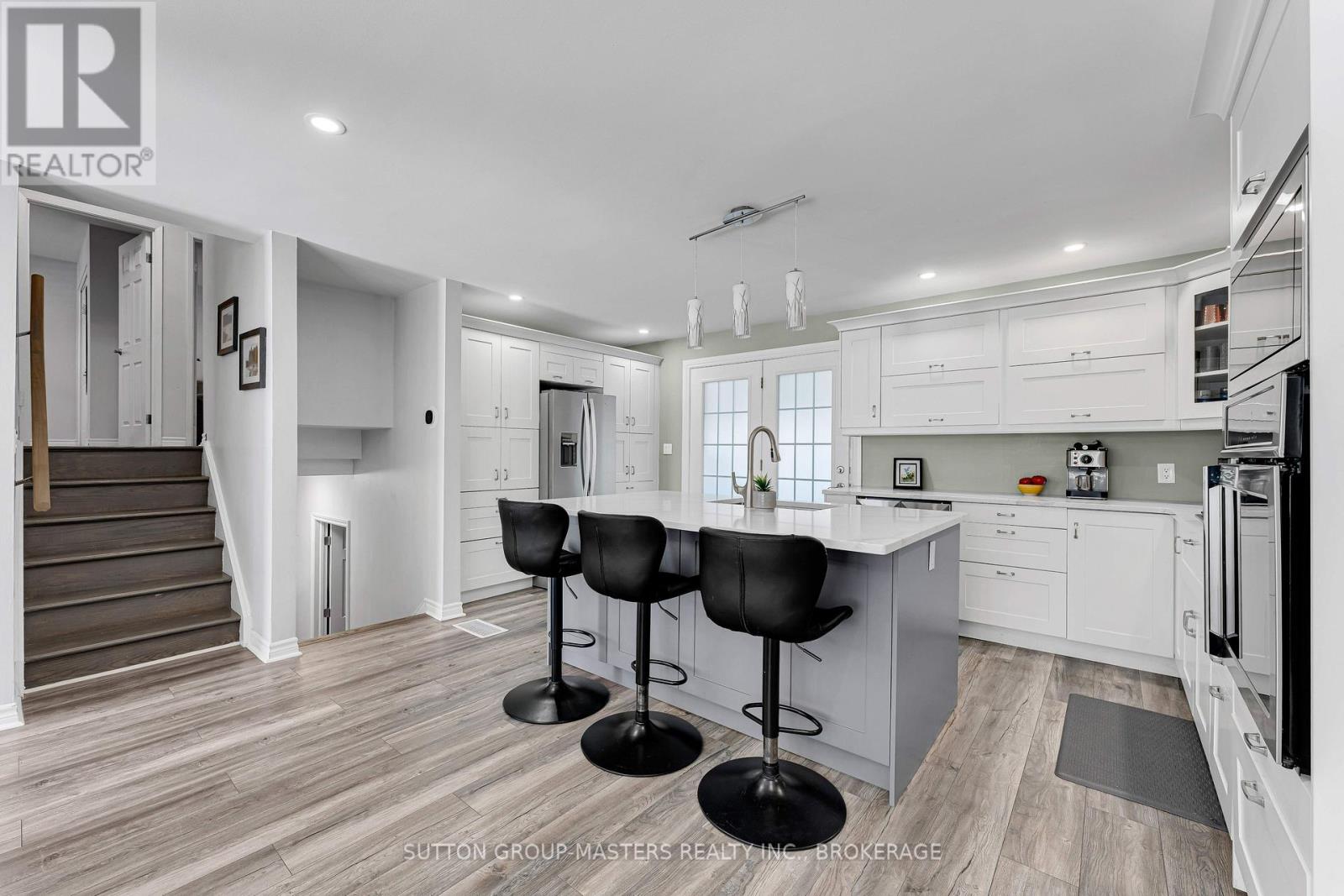 18 Bakers Lane, Loyalist (Amherstview), Ontario  K7N 1M1 - Photo 7 - X12981058