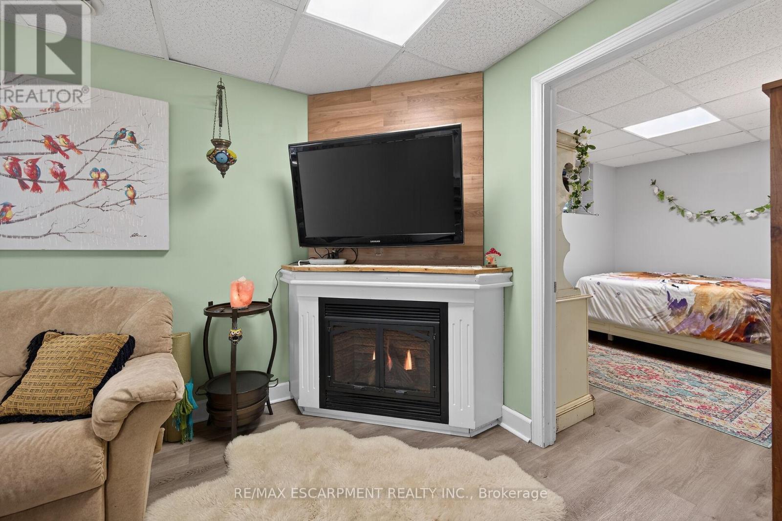 16 Wilcox Drive, Haldimand, Ontario  N0A 1L0 - Photo 24 - X12932124