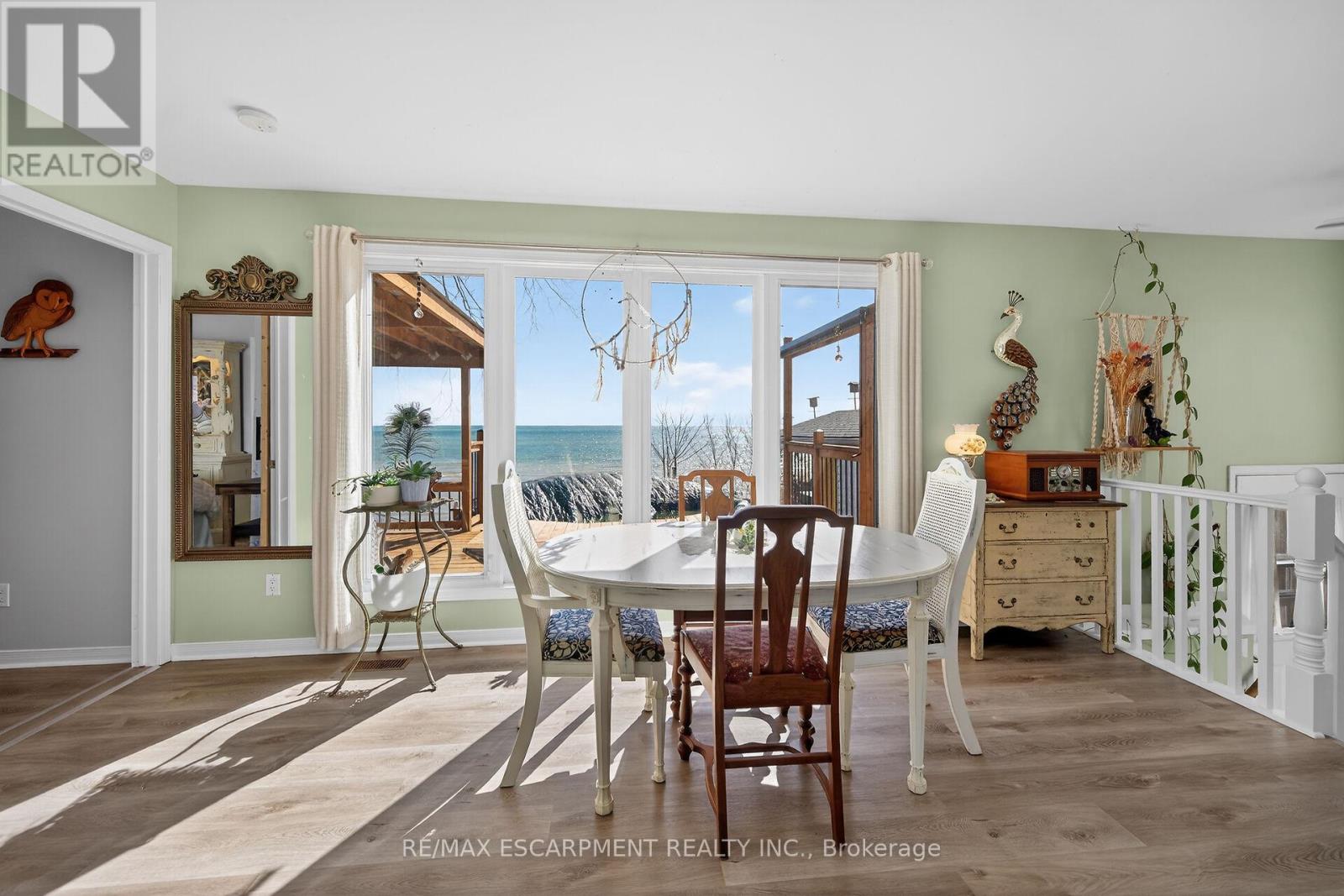 16 Wilcox Drive, Haldimand, Ontario  N0A 1L0 - Photo 8 - X12932124