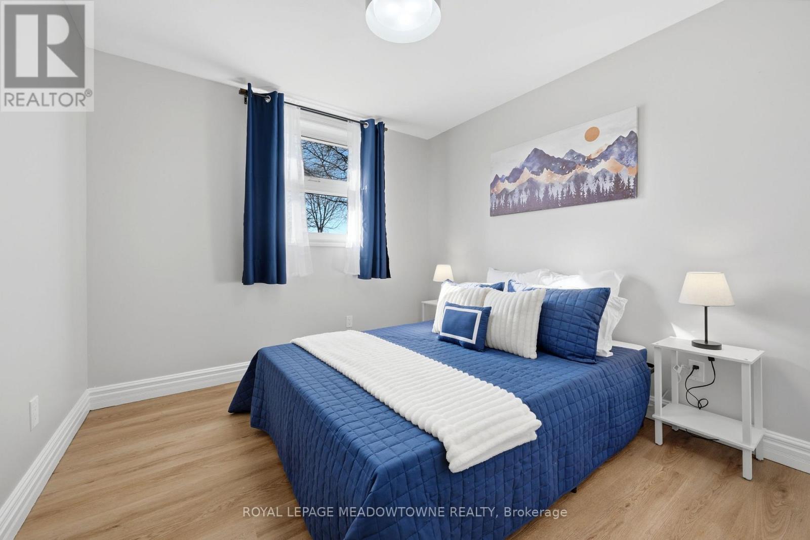 73 Elizabeth Drive, Halton Hills, Ontario  L7J 1B4 - Photo 21 - W12980990