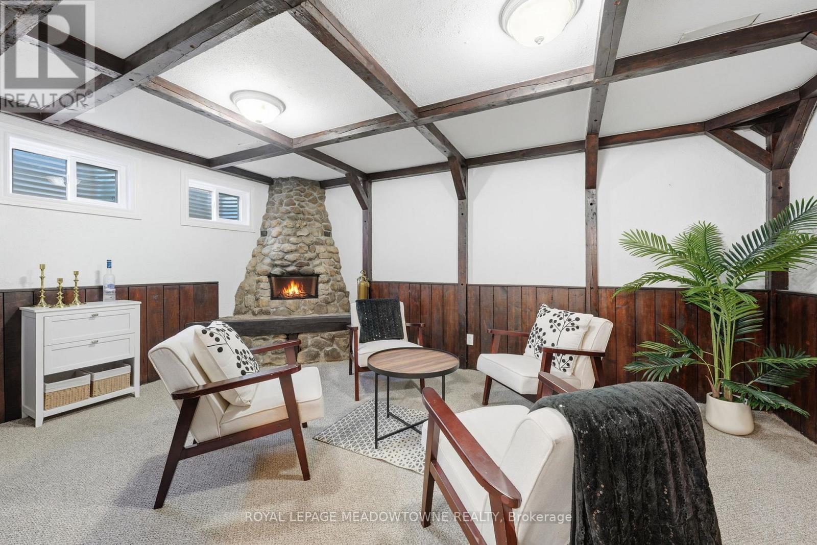 73 Elizabeth Drive, Halton Hills, Ontario  L7J 1B4 - Photo 24 - W12980990