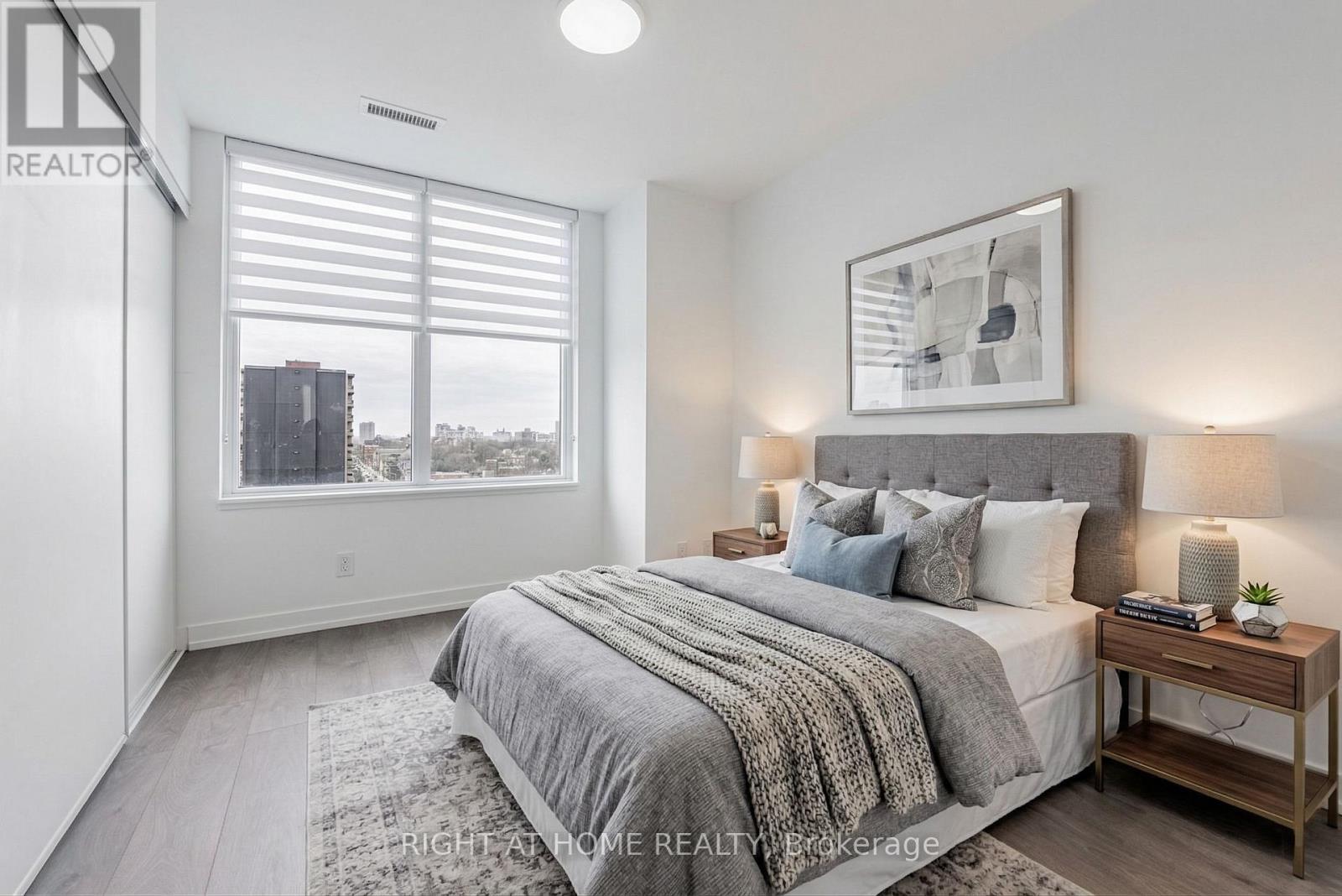 815 - 270 Dufferin Street, Toronto, Ontario  M6K 0H8 - Photo 19 - W12981008