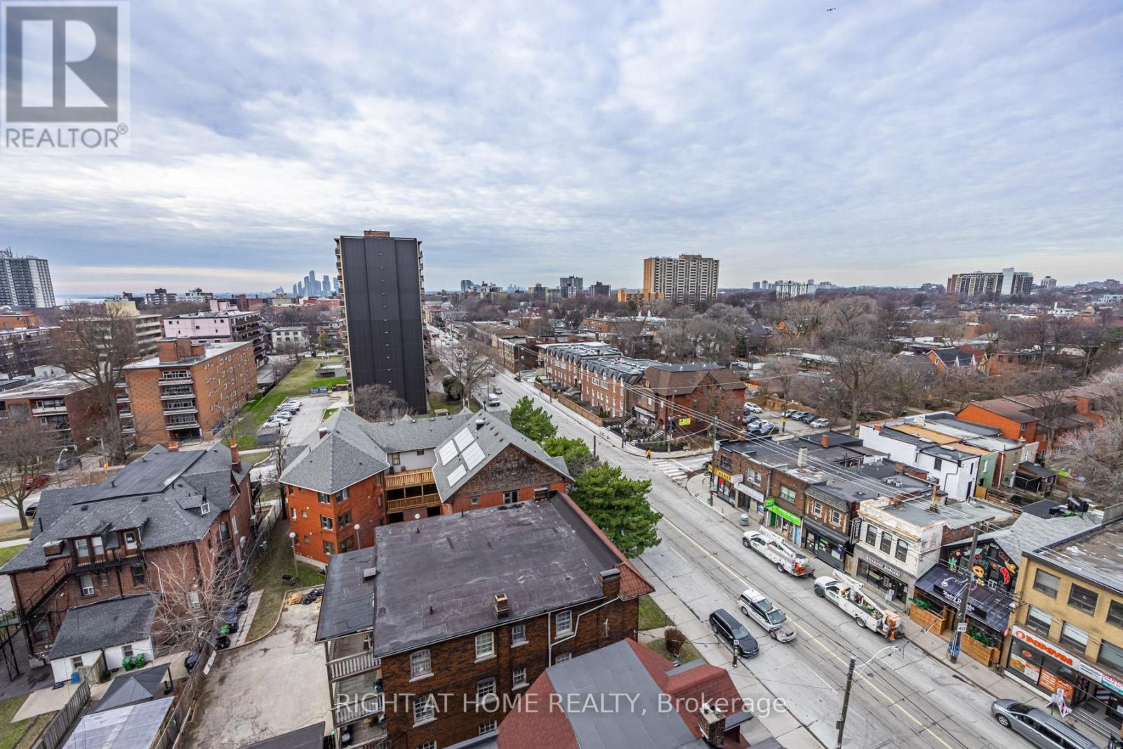 815 - 270 Dufferin Street, Toronto, Ontario  M6K 0H8 - Photo 24 - W12981008