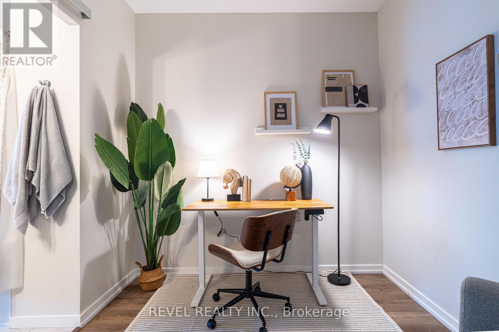 1616 - 103 The Queensway Avenue, Toronto, Ontario  M6S 5B3 - Photo 12 - W12981012