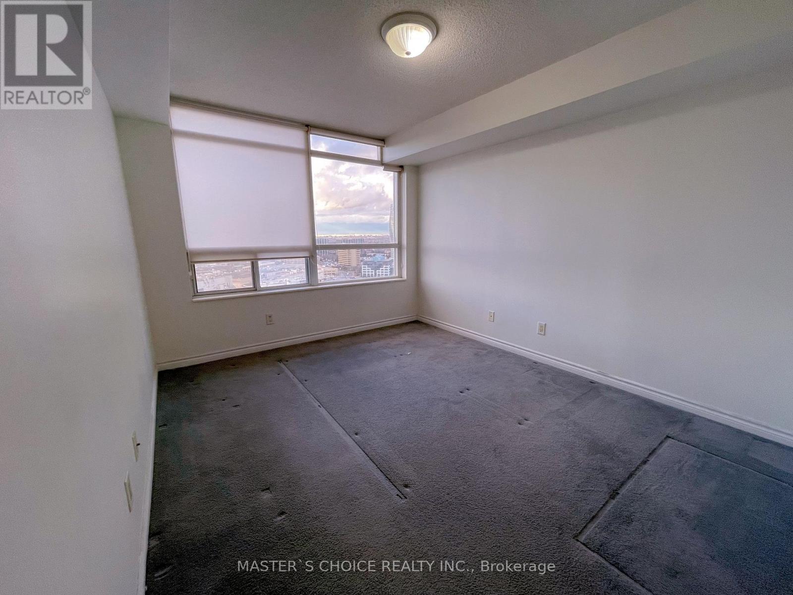 2721 - 3888 Duke Of York Boulevard, Mississauga, Ontario  L5B 4P5 - Photo 8 - W12981018