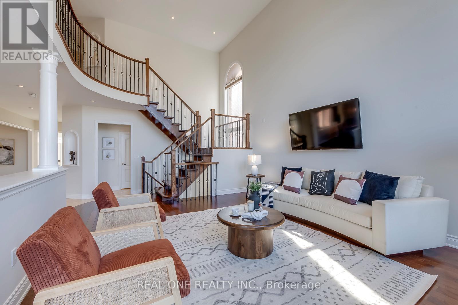 2361 Rideau Drive, Oakville, Ontario  L6H 7J8 - Photo 16 - W12981064