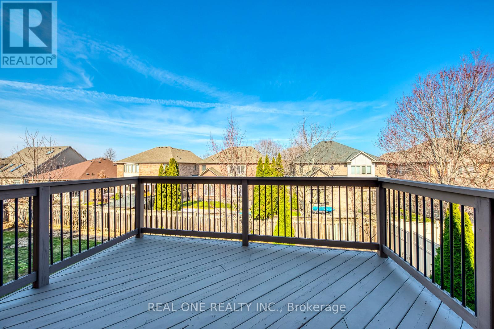 2361 Rideau Drive, Oakville, Ontario  L6H 7J8 - Photo 25 - W12981064