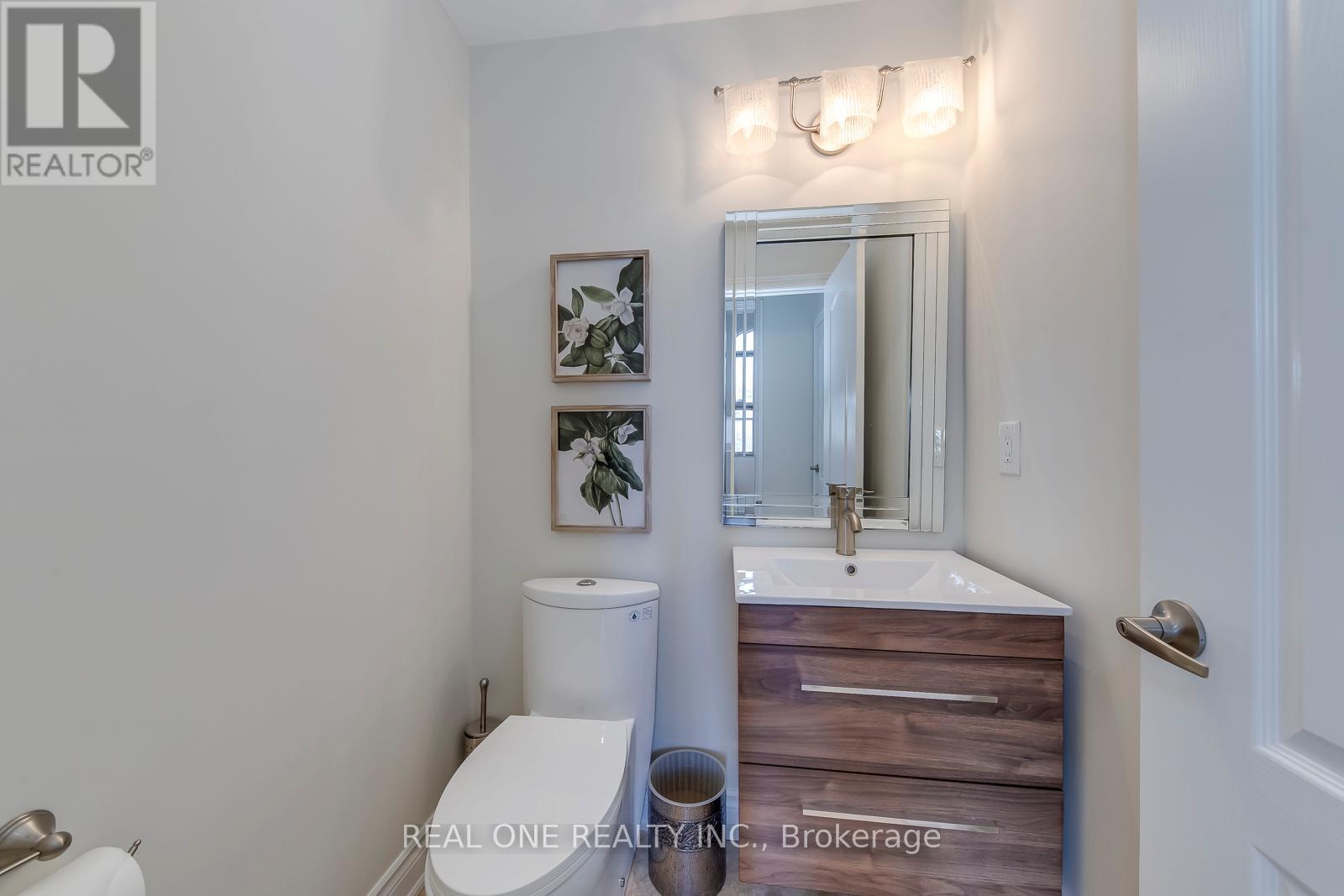 2361 Rideau Drive, Oakville, Ontario  L6H 7J8 - Photo 26 - W12981064