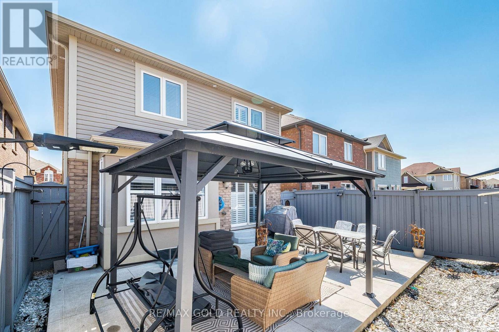 43 Arkwright Drive, Brampton, Ontario  L7A 0V2 - Photo 32 - W12981088