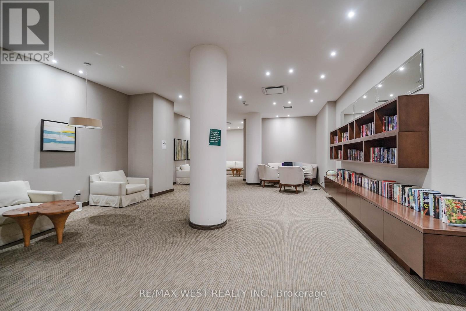 607 - 15 Legion Road, Toronto, Ontario  M8V 0A9 - Photo 14 - W12981094