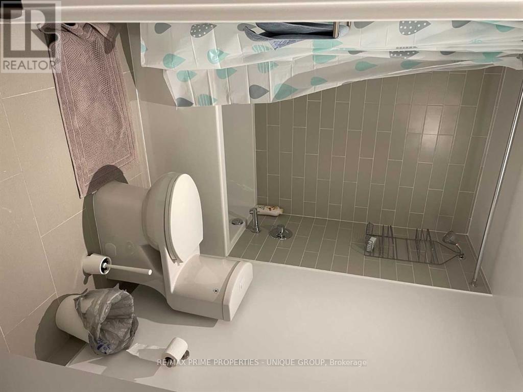 Th 109 - 106 Varna Drive, Toronto, Ontario  M6H 0C8 - Photo 21 - W12981096