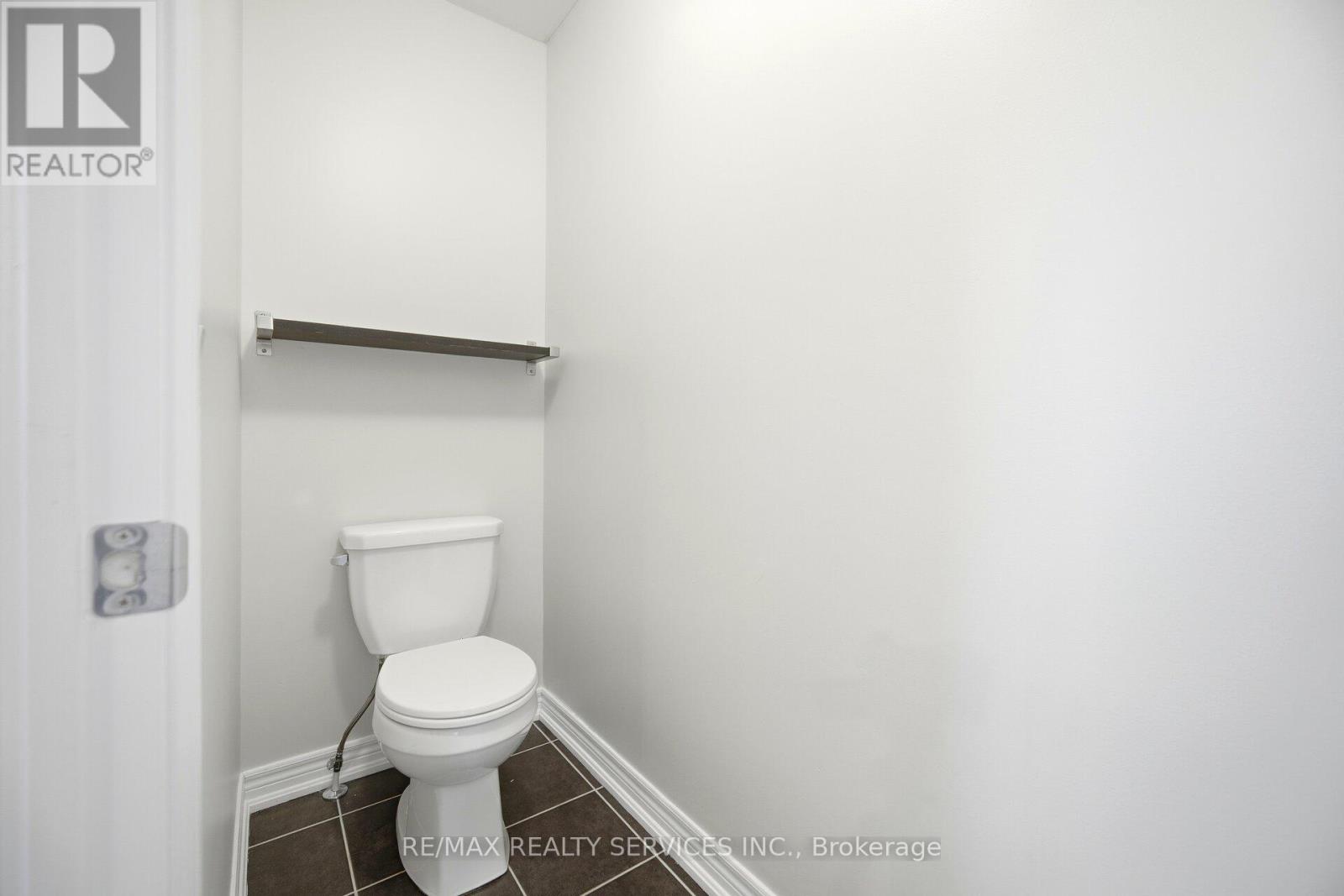 82 Waterville Way, Caledon, Ontario  L7C 3P2 - Photo 32 - W12981120