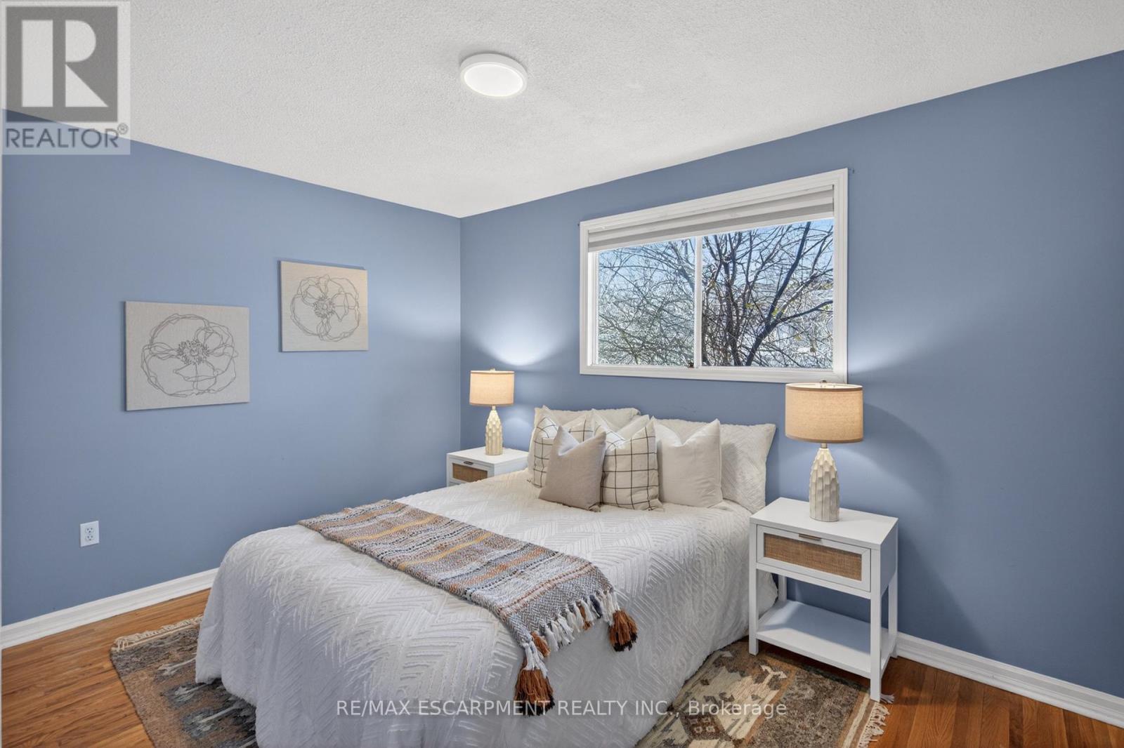 2348 Greenbank Trail, Burlington, Ontario  L7P 3S8 - Photo 12 - W12981132