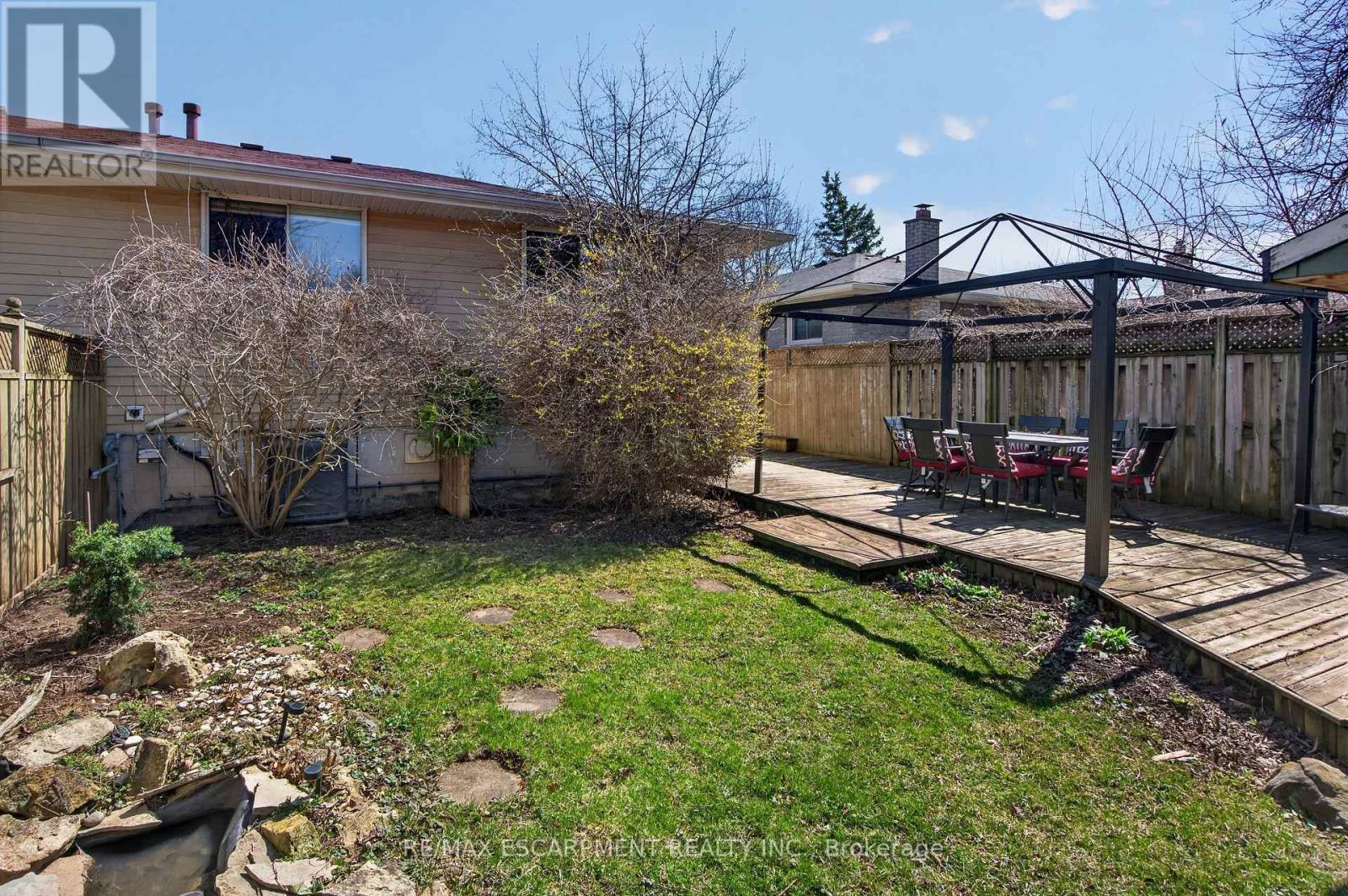 2348 Greenbank Trail, Burlington, Ontario  L7P 3S8 - Photo 24 - W12981132