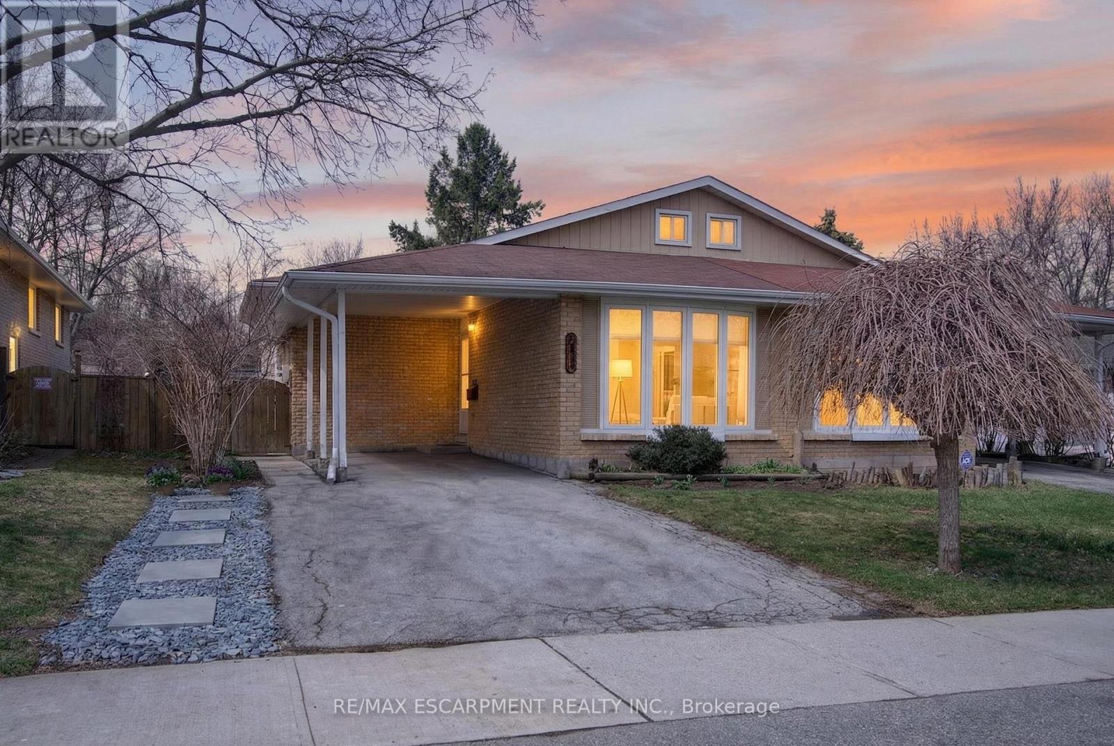 2348 Greenbank Trail, Burlington, Ontario  L7P 3S8 - Photo 29 - W12981132