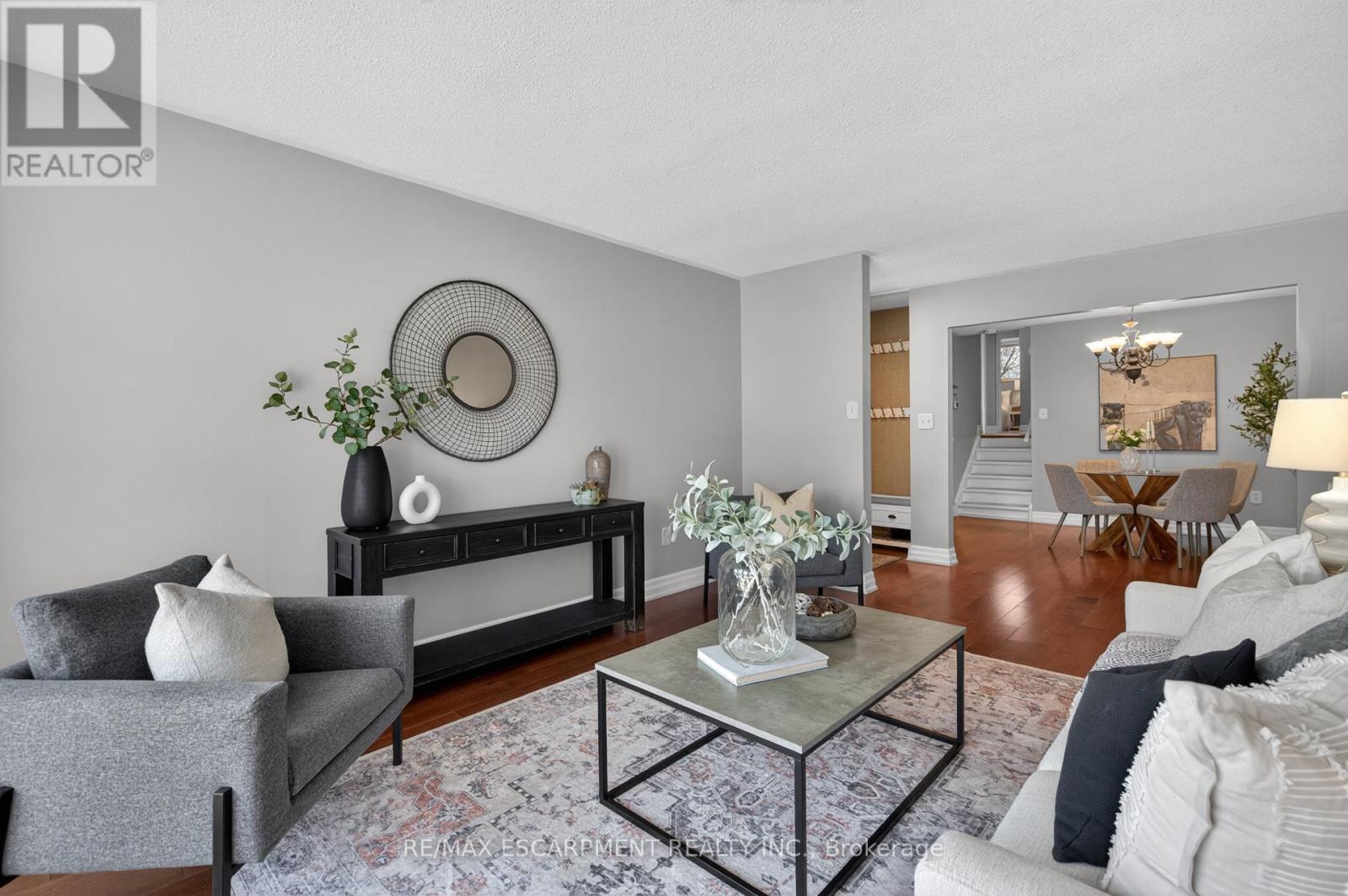 2348 Greenbank Trail, Burlington, Ontario  L7P 3S8 - Photo 4 - W12981132