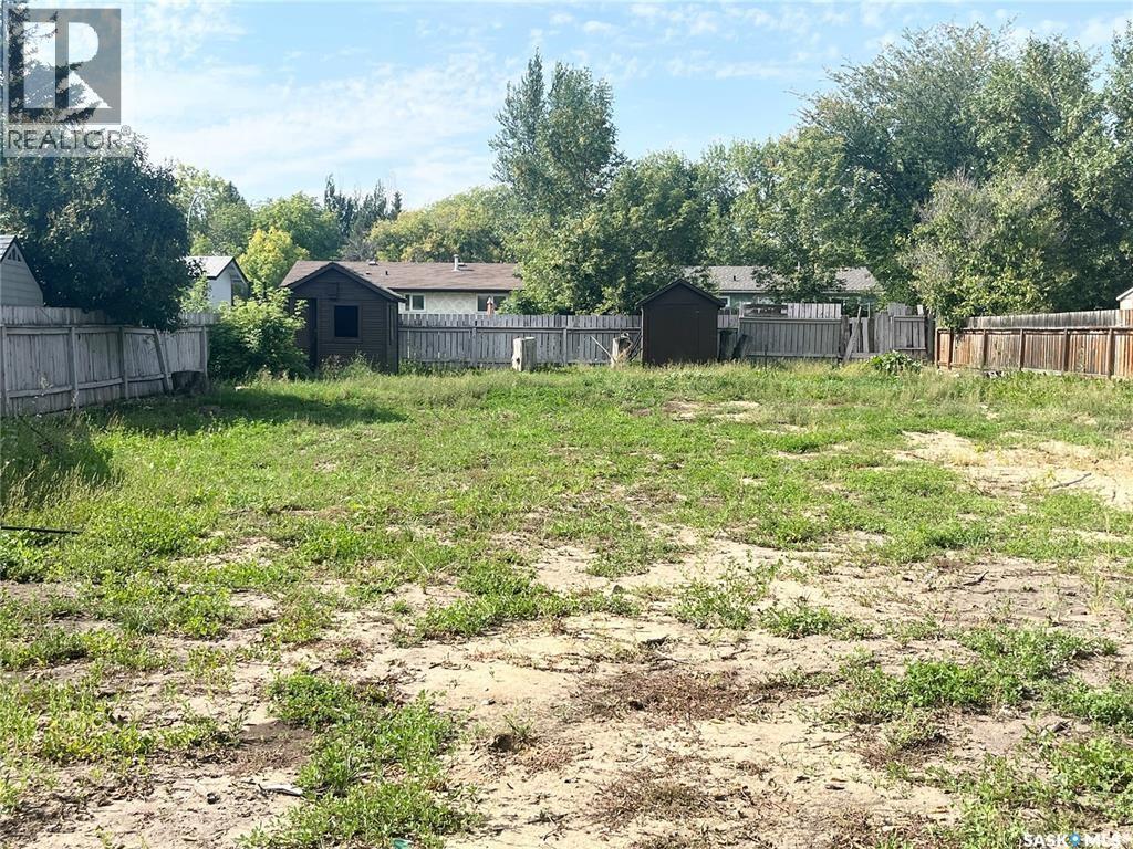 2121 95th STREET, North Battleford, Saskatchewan