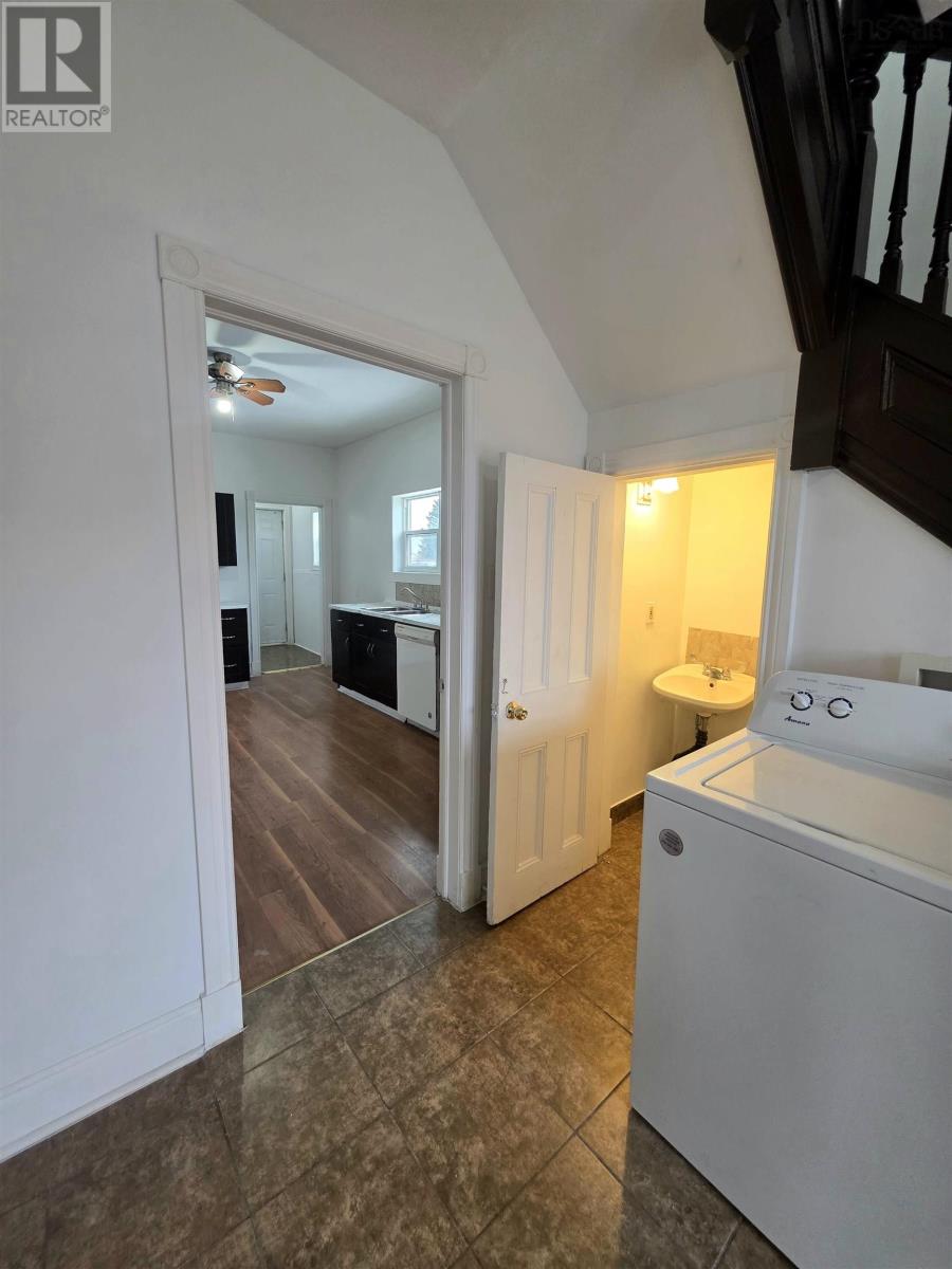 797 Victoria Road, Whitney Pier, Nova Scotia  B1N 1J9 - Photo 37 - 202606938