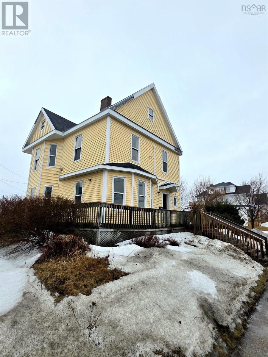 797 Victoria Road, Whitney Pier, Nova Scotia  B1N 1J9 - Photo 19 - 202606938